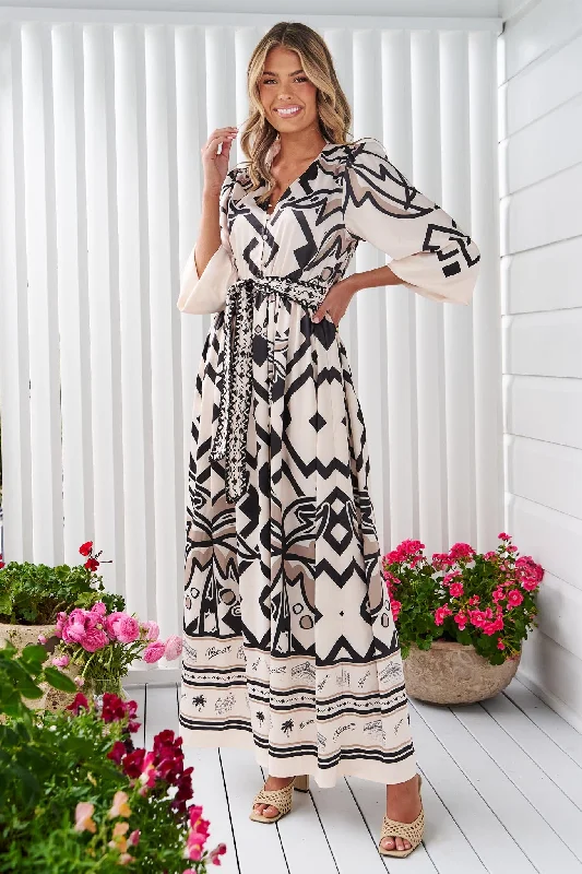 Cali Maxi Dress - Exclusive Elegant Pleated Maxi Dress