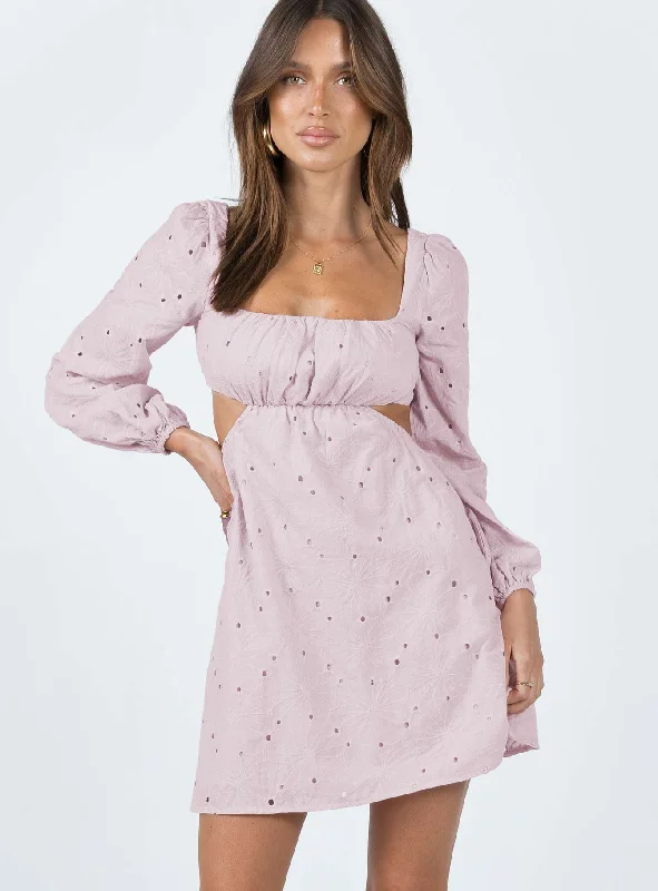 Xali Long Sleeve Mini Dress Pink Comfortable Shift Mini Dress