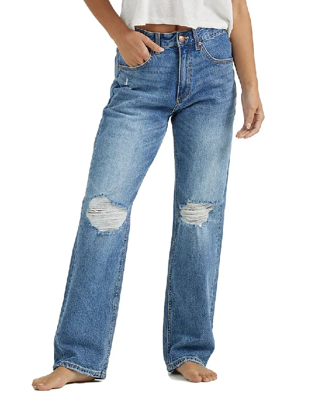 Lee Rider Classic In The Middle Dx Straight Leg Jean Trendy Pleated Waist Jeans